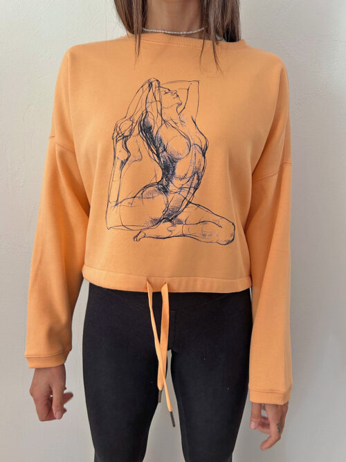 Women's oversize cropped round neck sweatshirt - Pigeon pose